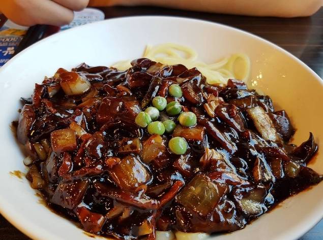 해외에서 김치찌개보다 훨씬 만나기 어려운 음식 | 인스티즈