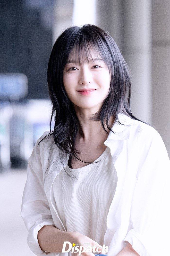 일본 팬미팅으로 이른아침 출국하는 김지원 | 인스티즈