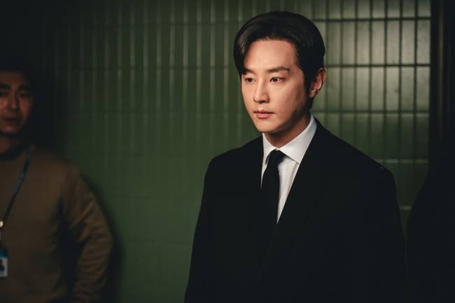 방금 종영된 드라마 '커넥션' 마지막편에서 연기력 극호평으로 난리난 배우 | 인스티즈