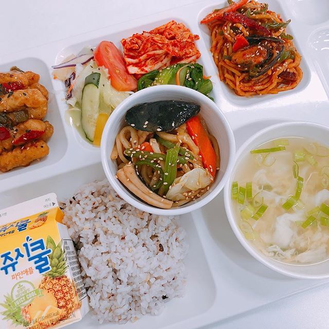 단체급식 맛초킹치킨 맛초킹탕수육 jpg | 인스티즈