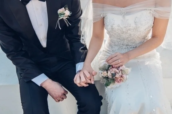 "입사 한 달 만에 결혼, 두 달 뒤 퇴사 통보…노린 건가요?" | 인스티즈