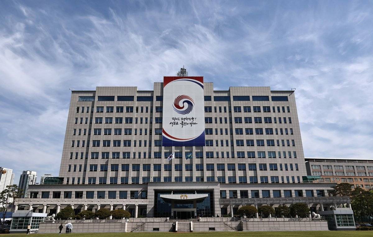 대통령실, '만취 운전' 직원 6주 만에 직무배제…제 식구 감싸기 논란 | 인스티즈