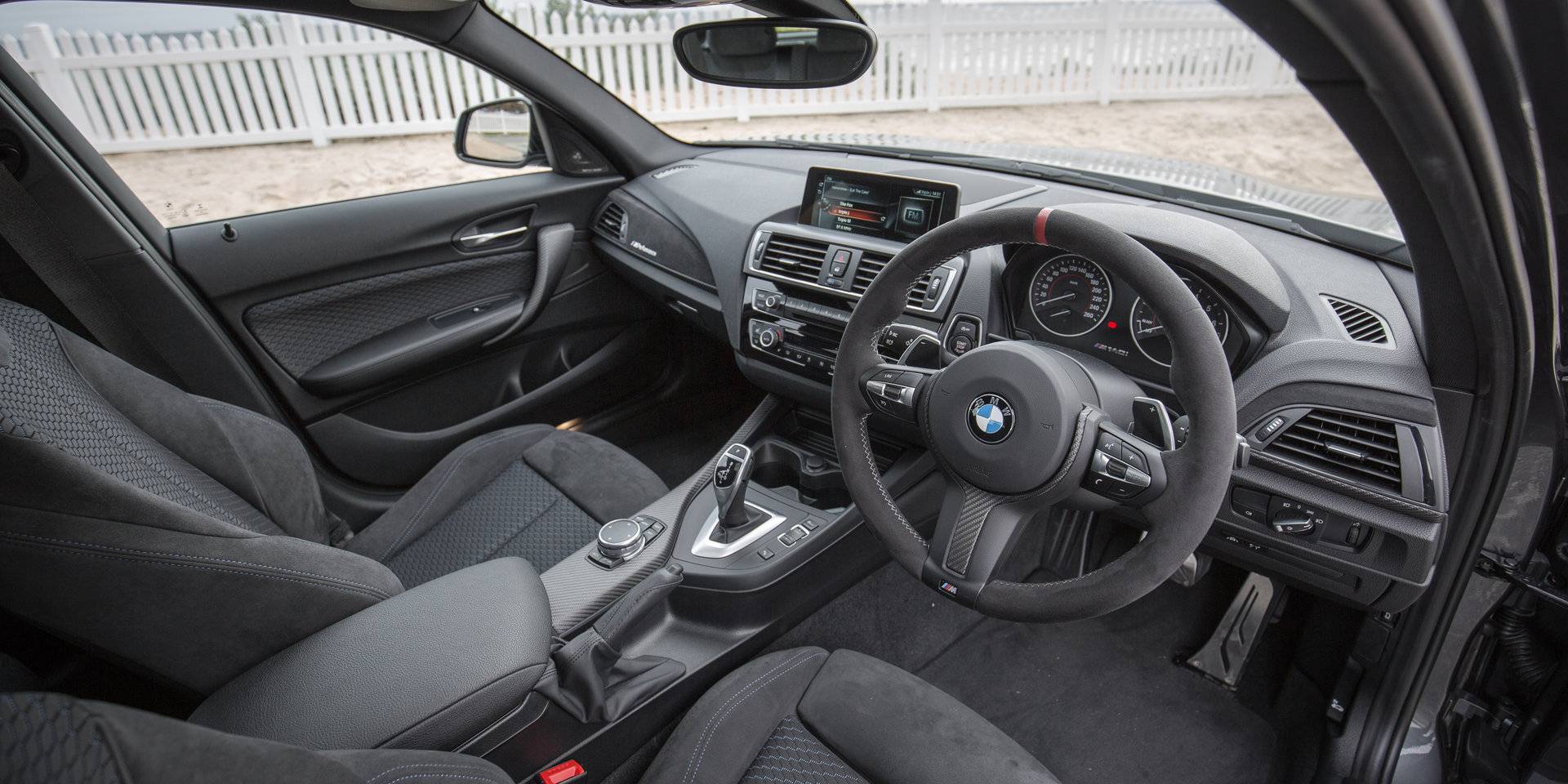 2017 BMW M140i 퍼포먼스 에디션 [데이터주의] | 인스티즈