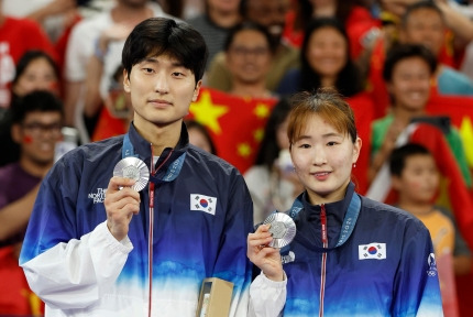 배드민턴 銀 정나은 "돌아가신 엄마, 내 번호 '금메달리스트'라고 저장... 그래도 자랑스럽죠?” | 인스티즈