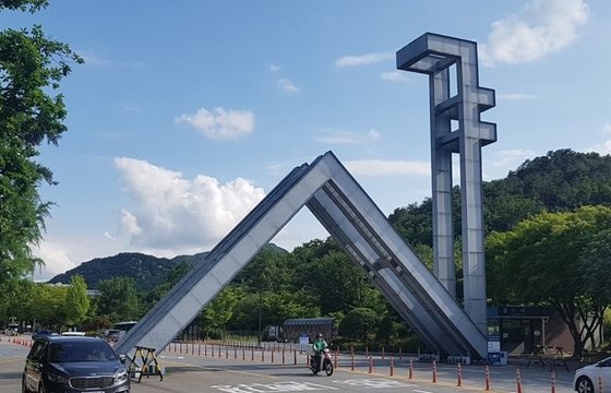 애 세명 낳고 33살에 서울대 법대 들어가서 변호사 된 사람 | 인스티즈