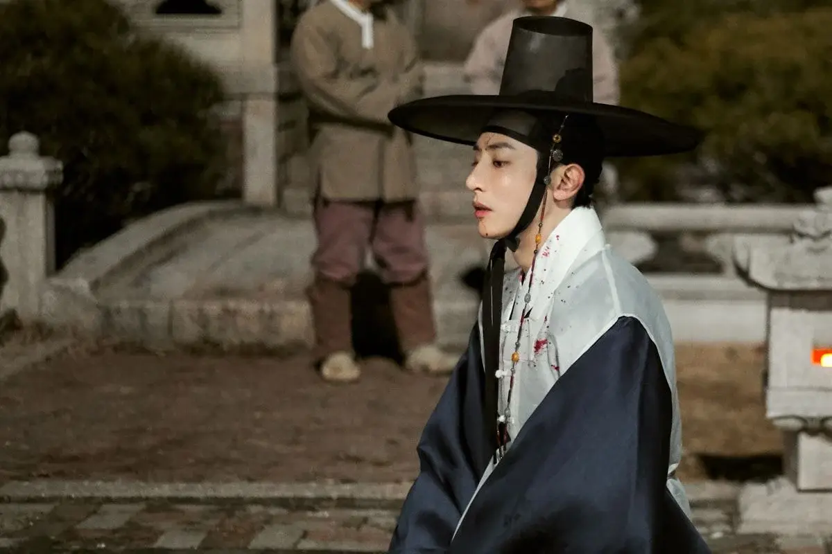 이수혁 수트 vs 한복.jpgif | 인스티즈