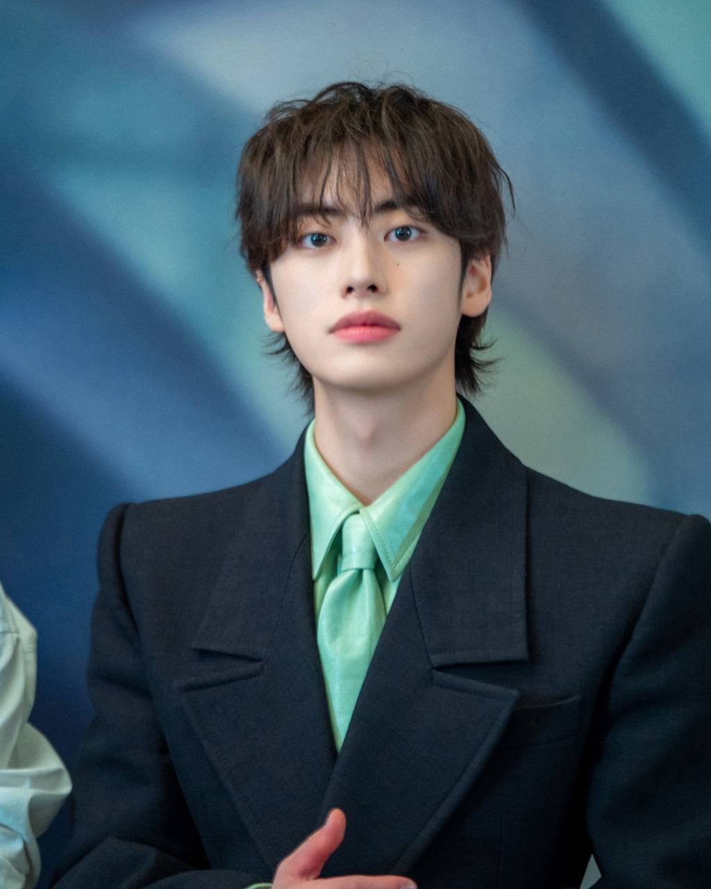 마스크 독특하다는 반응 있는 신인배우 | 인스티즈
