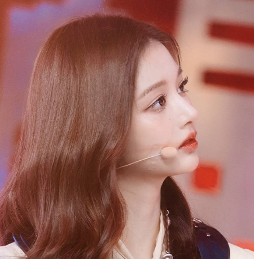 볼 때마다 감탄만 나오는 엔믹스 설윤 옆모습 | 인스티즈