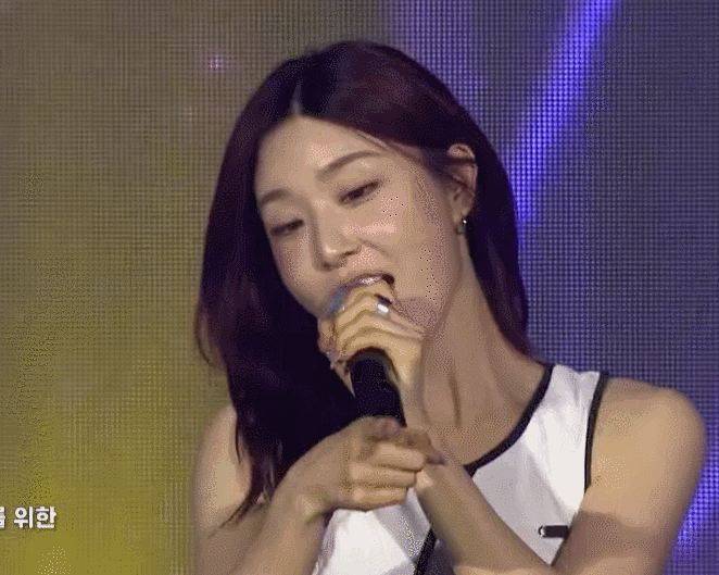 최근 위문열차에서 미모 고점 갱신한 브브걸 유나 | 인스티즈