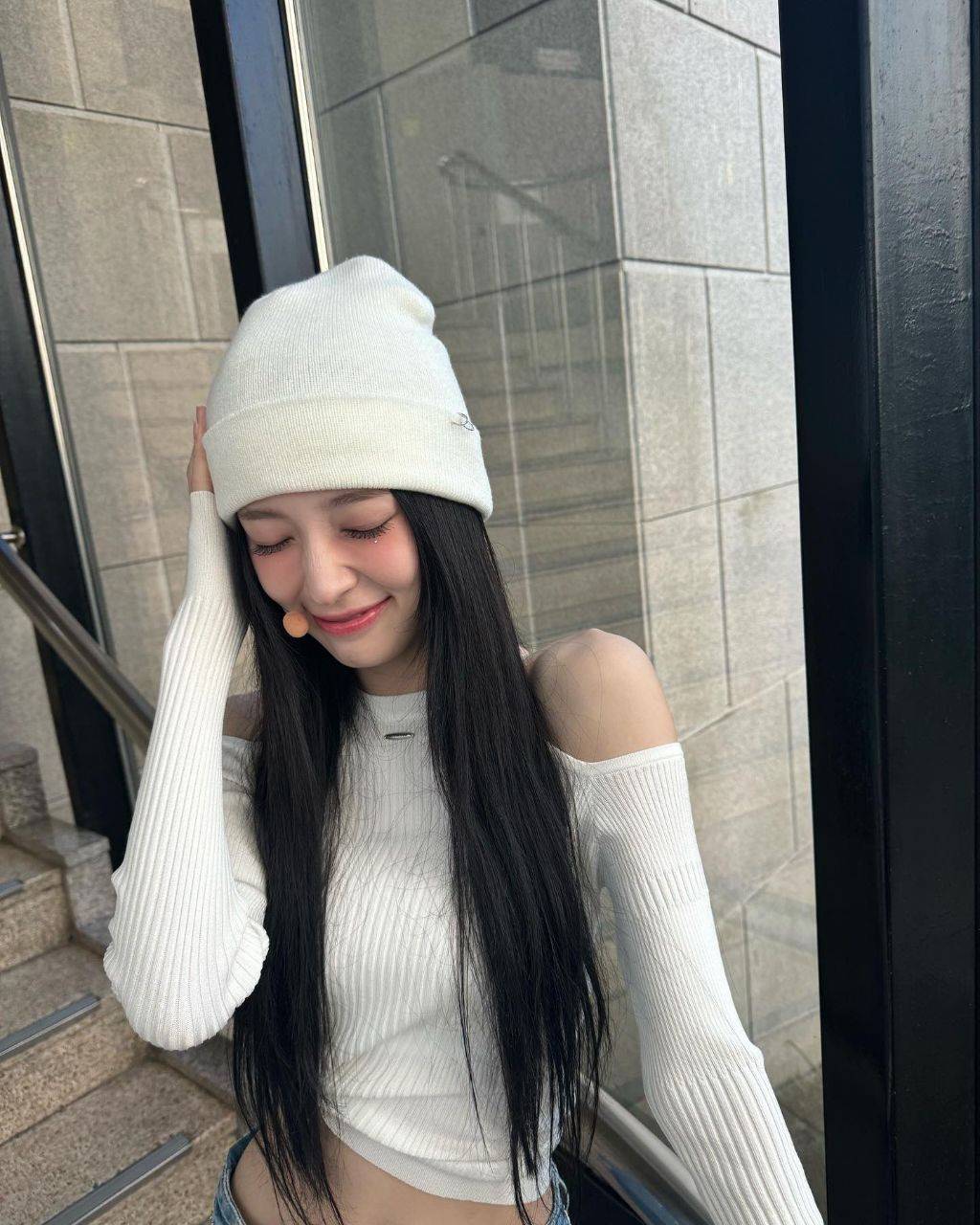 오마이걸 아린 인스타 업뎃 (활동 1주차 착장 모음) | 인스티즈