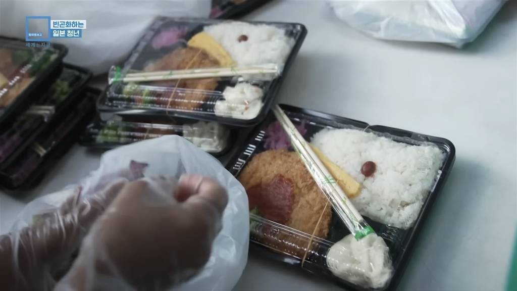 무료 급식소 전전하는 일본 청년들 | 인스티즈
