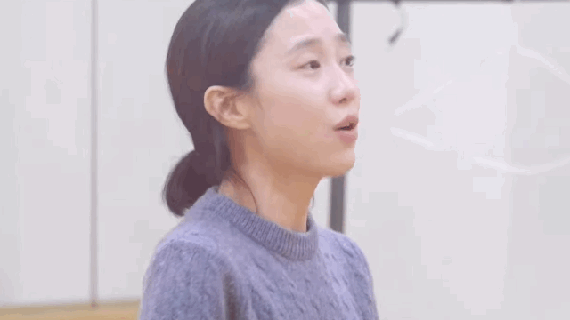 무대 분장없이 연기하는 뮤지컬 배우들의 모습 | 인스티즈