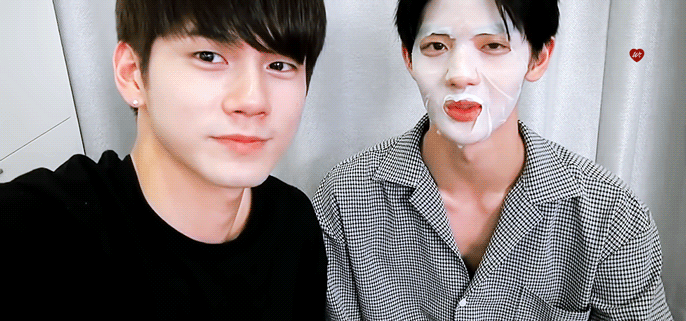 옹성우×배진영이 '부부즈'라 불린 이유 | 인스티즈