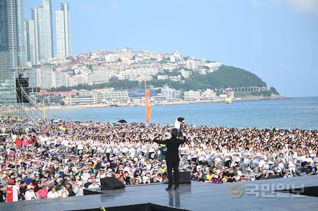 오늘자 해운대 해수욕장 | 인스티즈