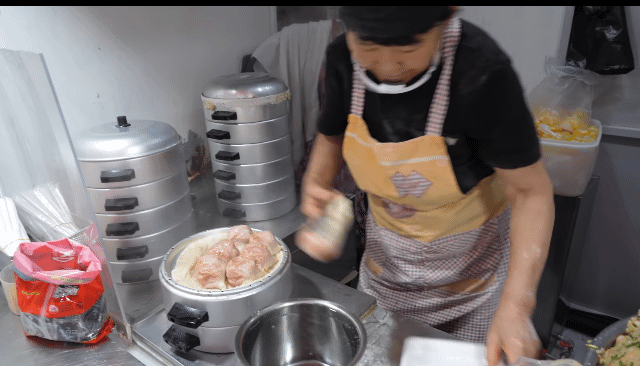 1평짜리 가판에서 대박난 인생만두집 | 인스티즈