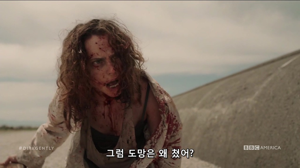 밑도끝도 없는것 같고 이상한데 볼수록 더 이상해지는 미드 | 인스티즈