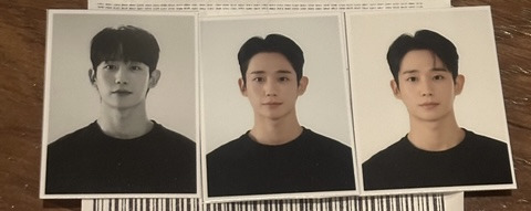 한정판으로 나온 정해인 증명사진 3종세트 | 인스티즈