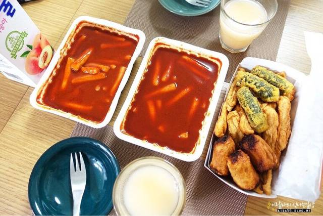 떡볶이계의 양대산맥 엽떡 VS 신전 | 인스티즈
