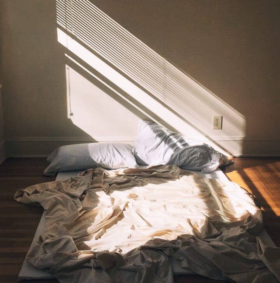 [고르기] 피곤함에 지쳐 잠들었다가 눈을 떴는데...jpg | 인스티즈
