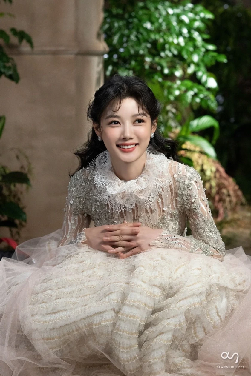 연극 연습 중인 김유정.jpgif | 인스티즈