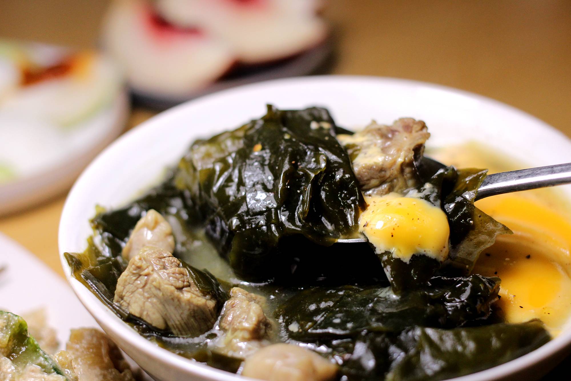 괴식같지만 맛있는 미역국+체다치즈 조합.twt | 인스티즈