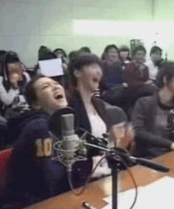 어제자 발렌티노 윤아를 보고 많은 사람들이 떠올린 것.jpg | 인스티즈