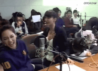 어제자 발렌티노 윤아를 보고 많은 사람들이 떠올린 것.jpg | 인스티즈