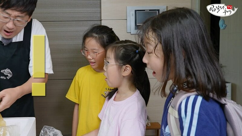 새우가격에 기겁하는 유튜버의 딸 | 인스티즈