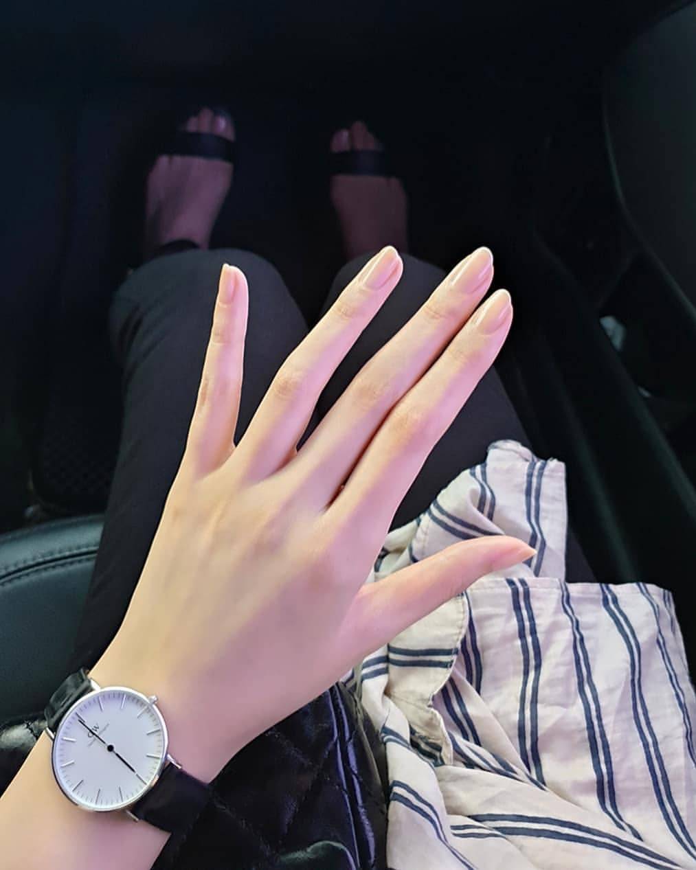 머리감을때도 장갑낀다는 10년차 손모델.gif | 인스티즈