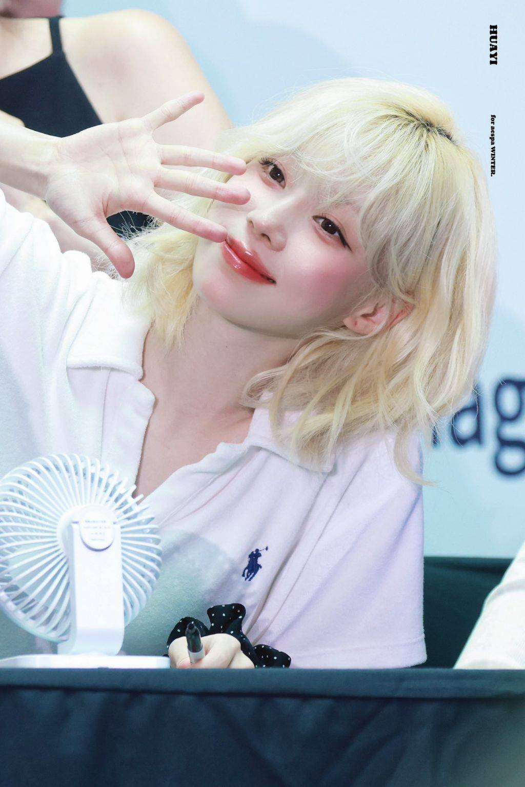 소화 가능한 비주얼 스펙트럼이 상당히 넓어보이는 윈터 | 인스티즈