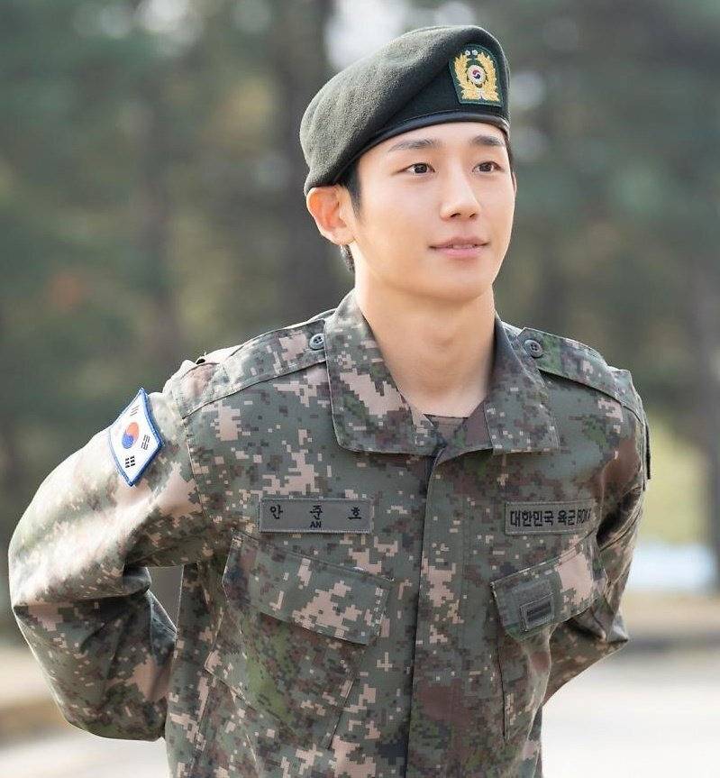 평생 군복만 입어라 4명.jpg | 인스티즈