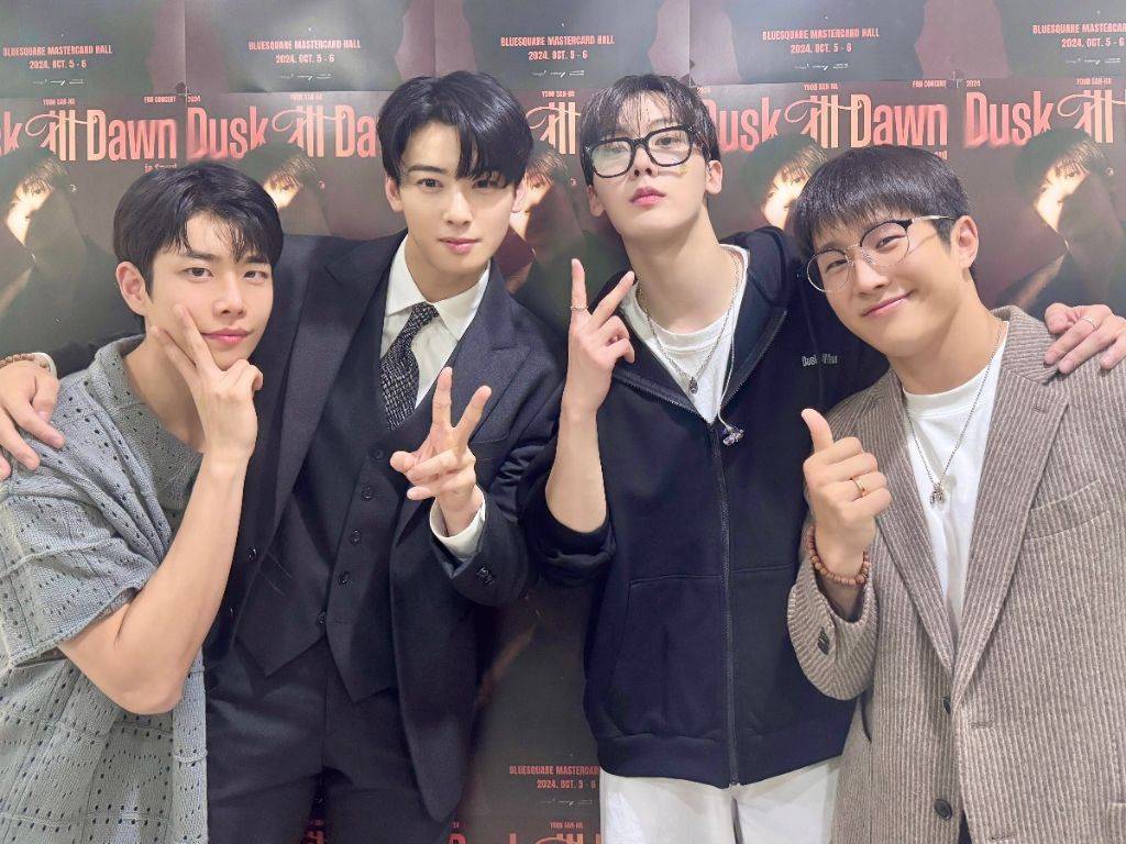 막내 팬콘에서 모였던 아스트로 멤버들 | 인스티즈