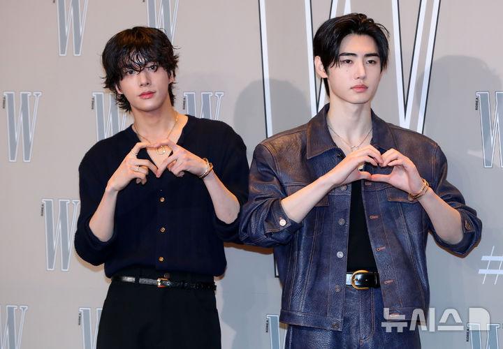 오늘자 W코리아 자선행사 참여한 남돌 기사짤(투바투 제베원 투어스 차은우 백현 등) | 인스티즈