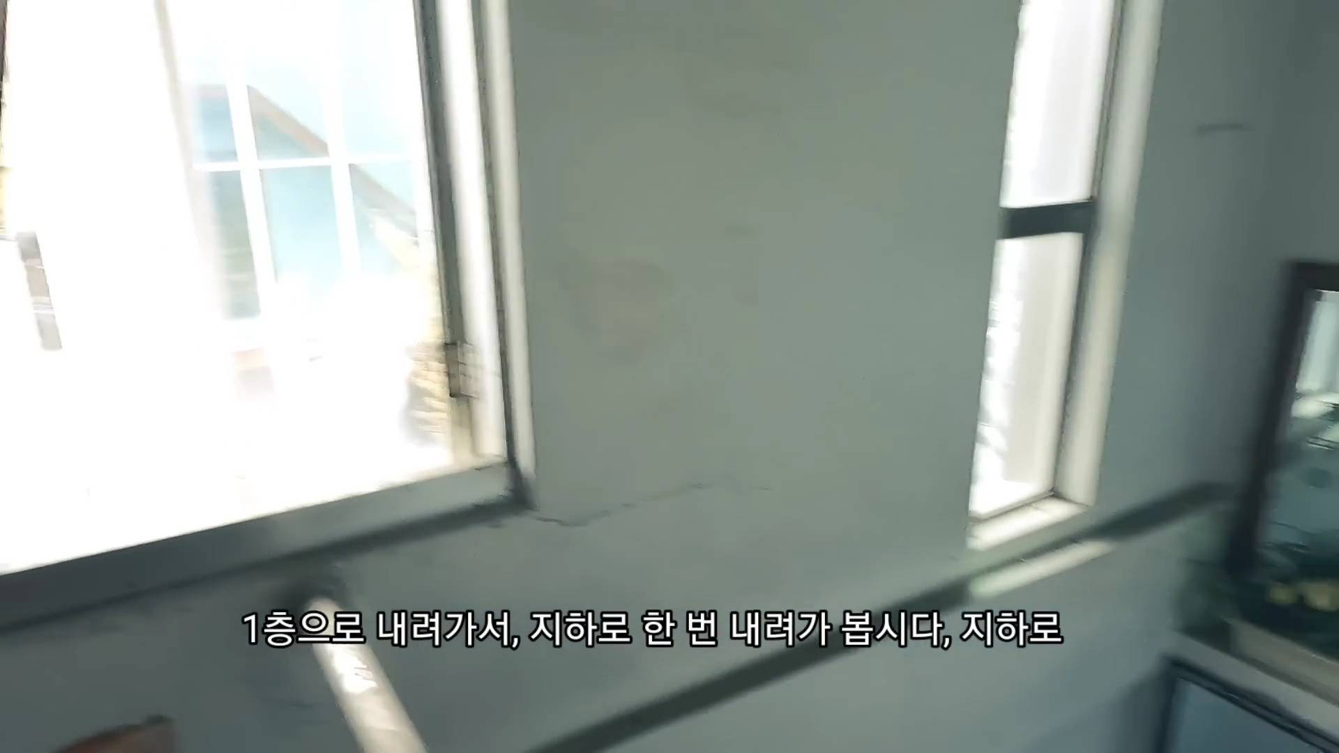 23년째 방치된 폐여관....jpg | 인스티즈