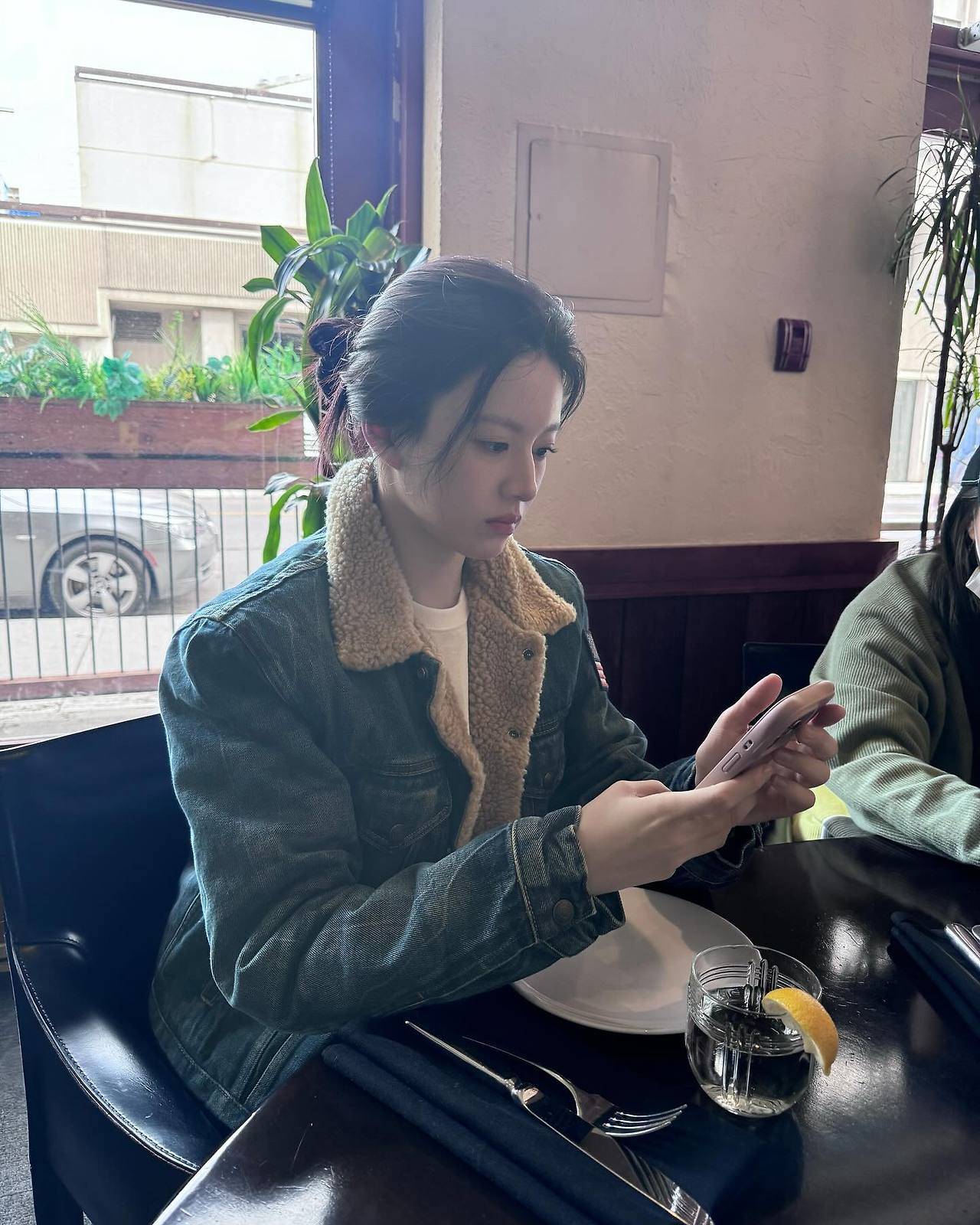 배우 고윤정 최근 업로드한 인스타그램 사진 | 인스티즈