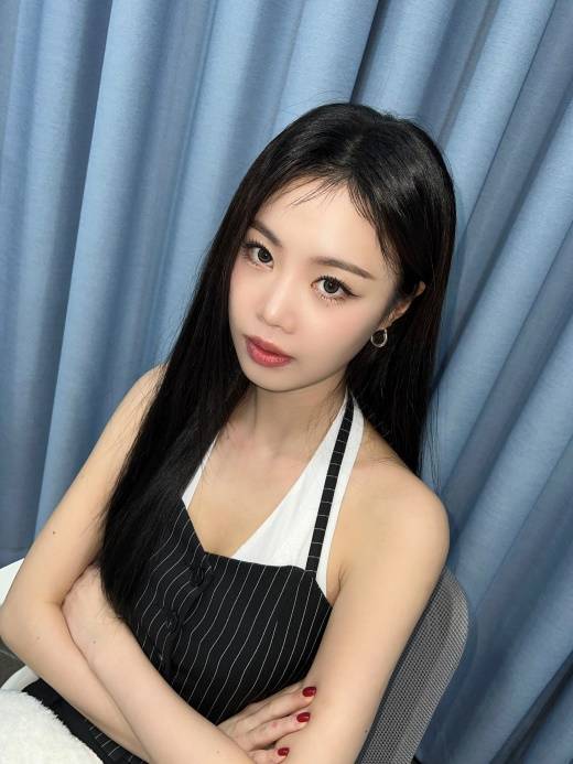 수진 최근 컴백 이후 스타일링 변화...jpg | 인스티즈
