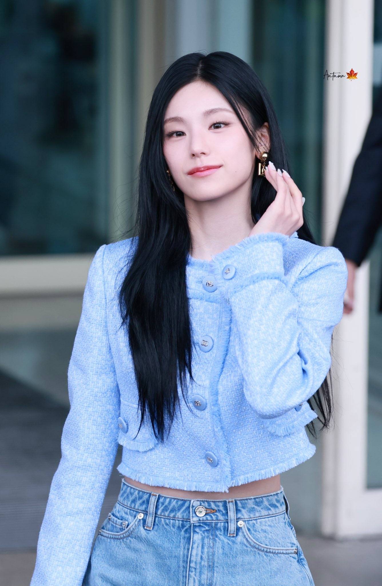 (스압)컴백한 최근 ITZY 예지 미모 .jpgif | 인스티즈