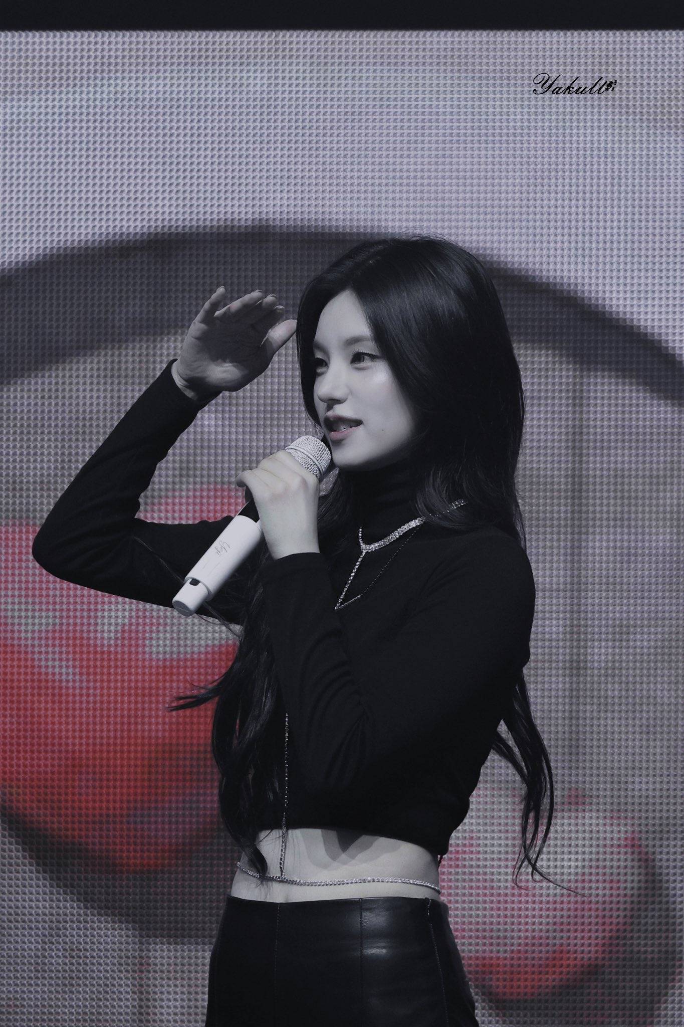 (스압)컴백한 최근 ITZY 예지 미모 .jpgif | 인스티즈