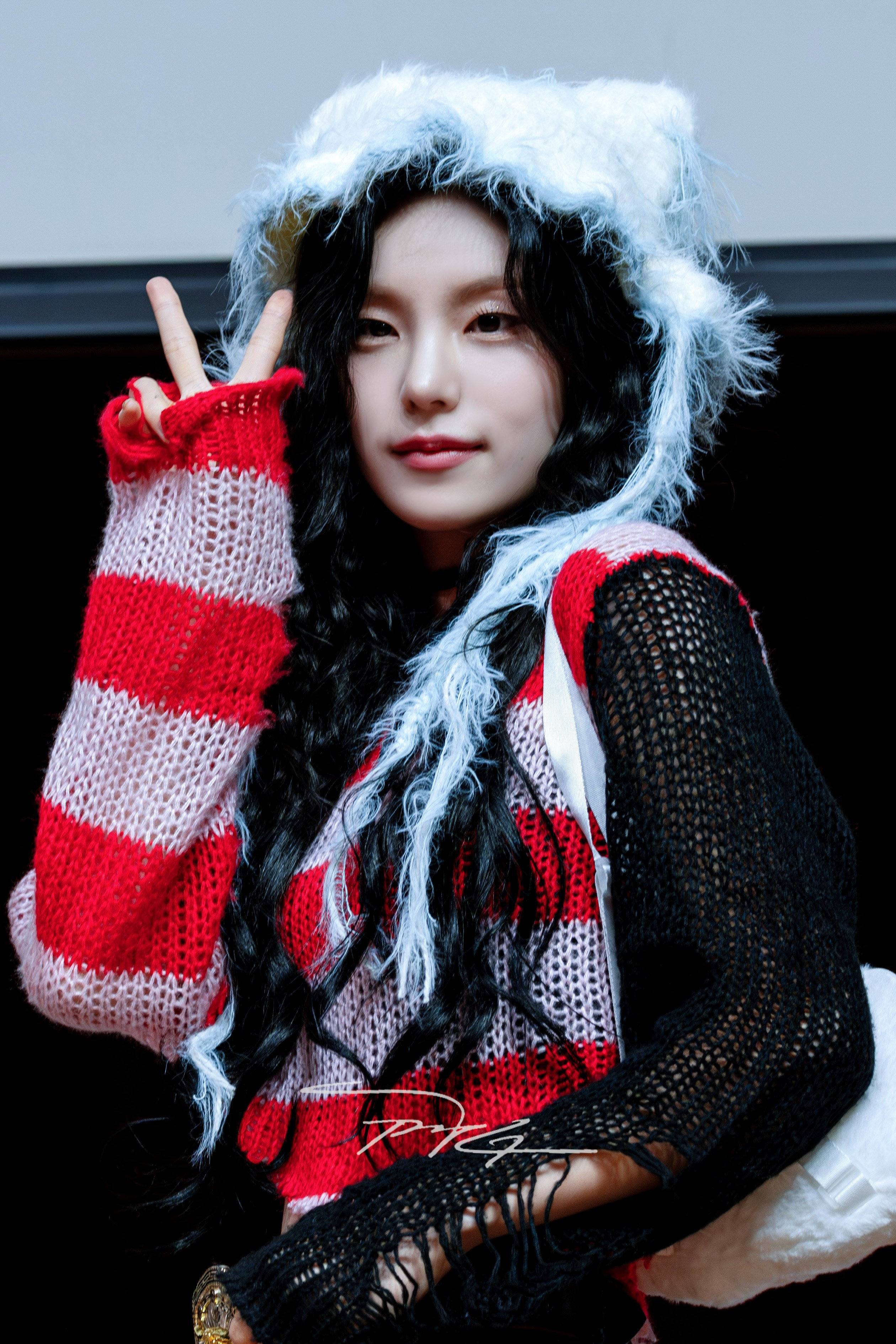 (스압)컴백한 최근 ITZY 예지 미모 .jpgif | 인스티즈