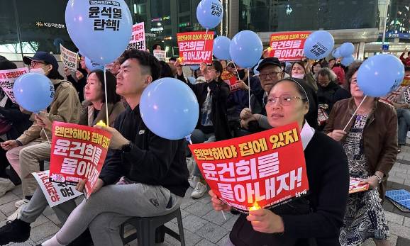 "반장도 못하면 그만둬요”…윤 탄핵 집회 초등학생의 일침 | 인스티즈