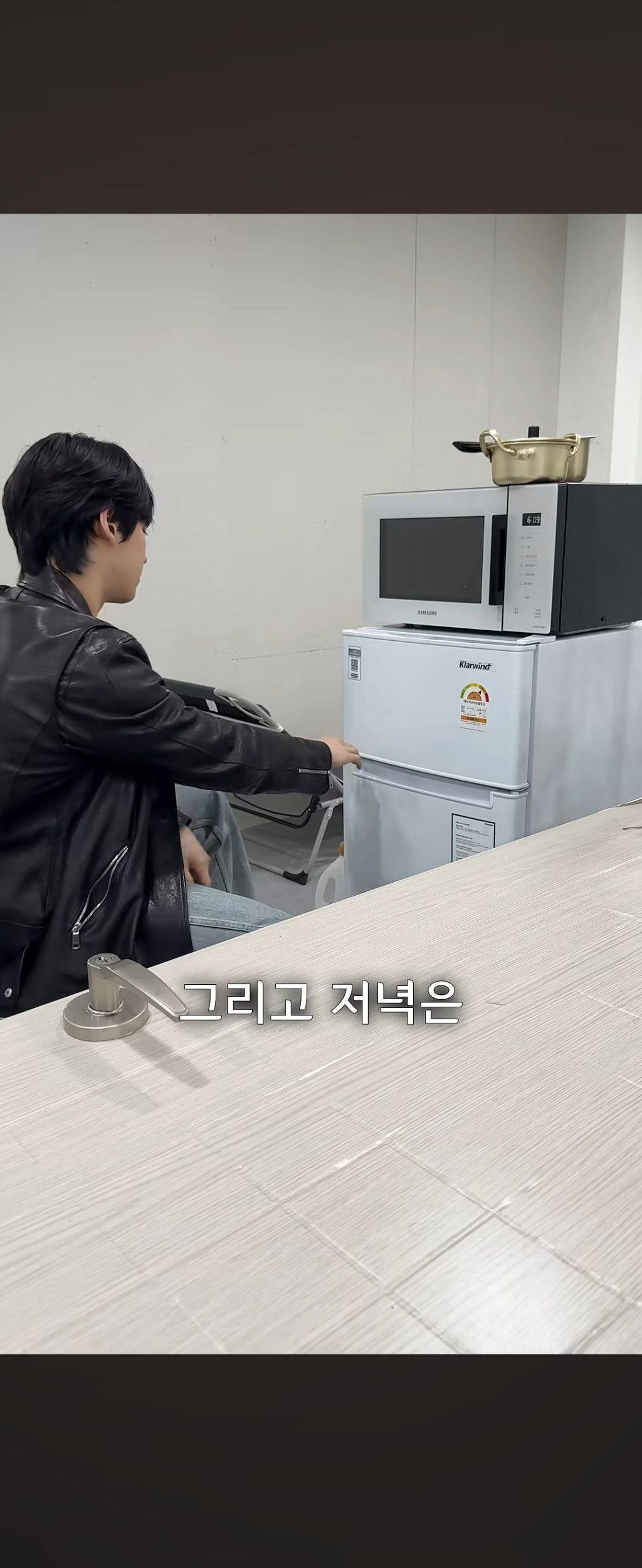 남자 아이돌이 먹는 하루 세끼 음식 공개함 | 인스티즈