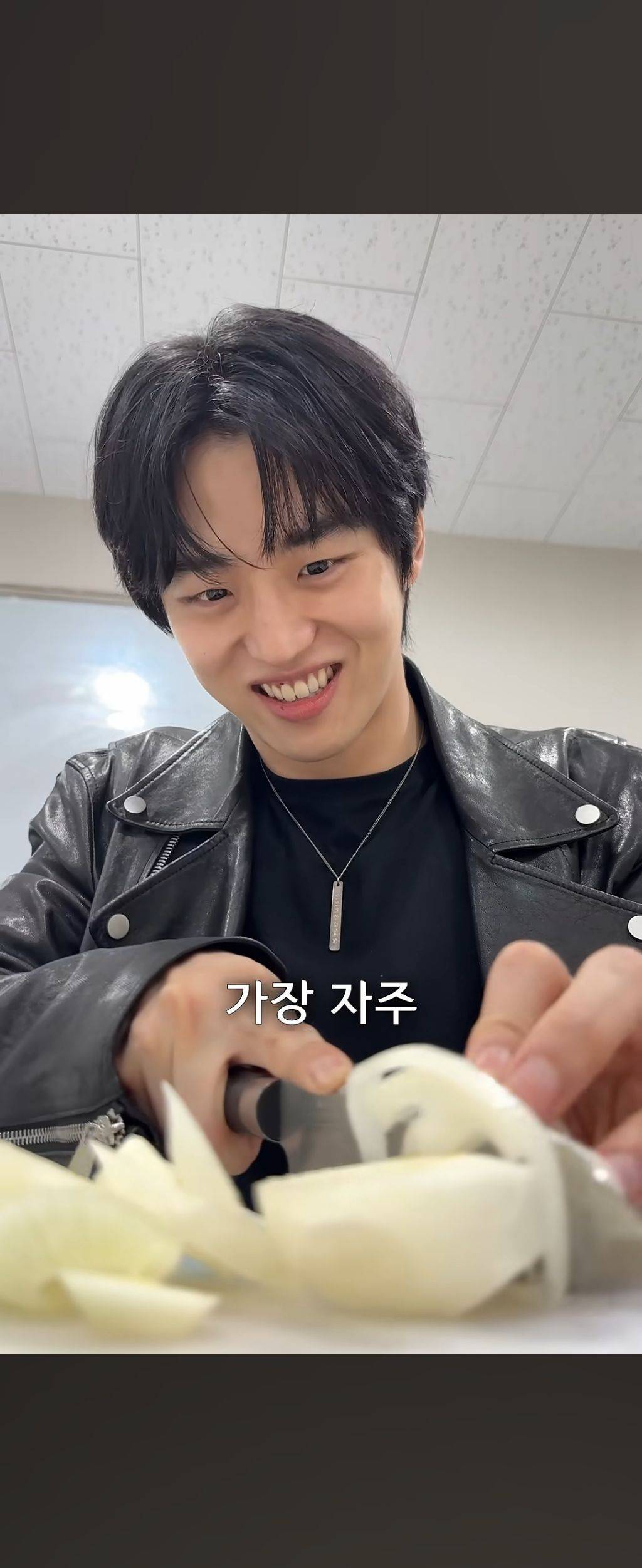 남자 아이돌이 먹는 하루 세끼 음식 공개함 | 인스티즈