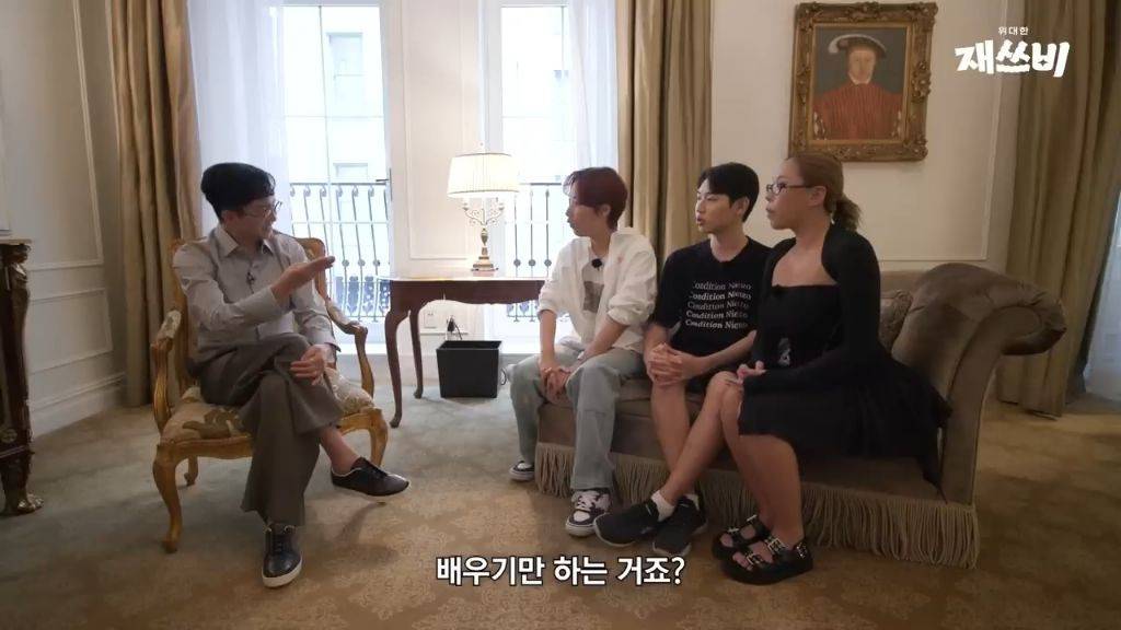 [문명특급] 일단 개큰것도 되는대로 쌔리면 다 된다는걸 보여주는 재쓰비 | 인스티즈