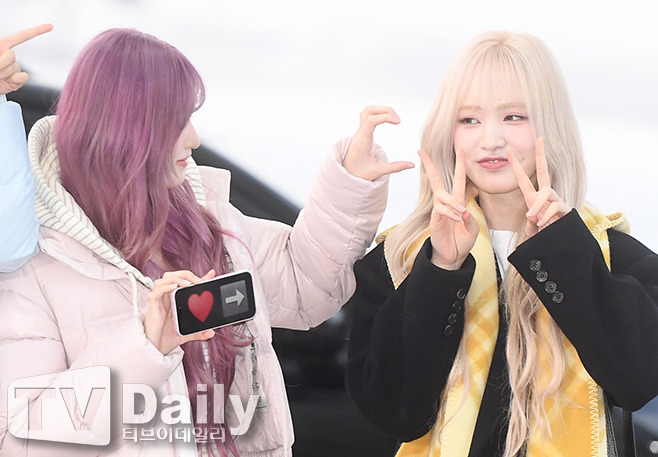 오늘자 리즈 생일 축하하는 아이브 일본 출국 기사사진.jpg | 인스티즈