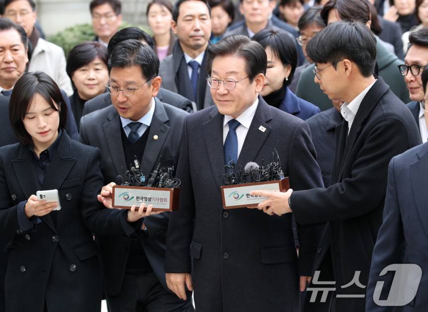 [속보] 이재명 대표, '위증교사' 혐의 1심 무죄 | 인스티즈