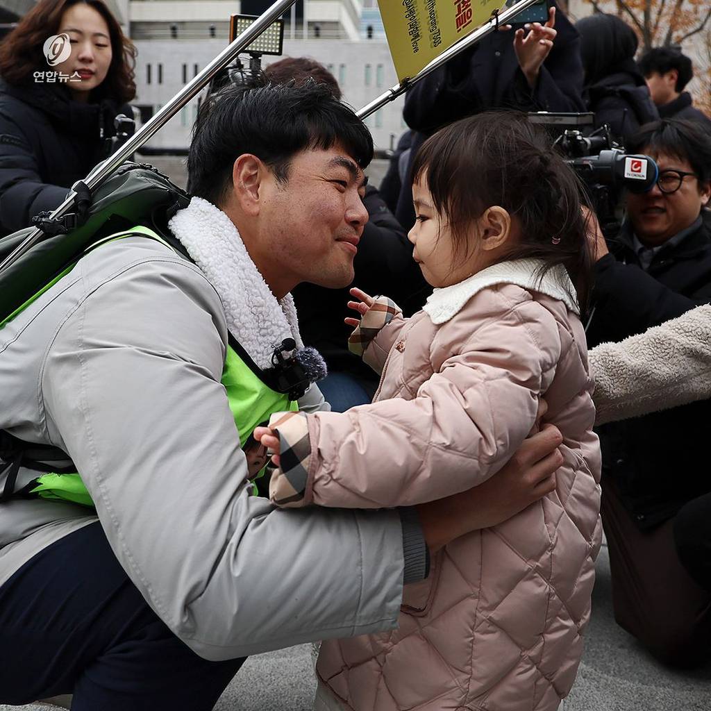 부산에서 서울까지 딸 살리려 걸어온 아빠 근황 | 인스티즈