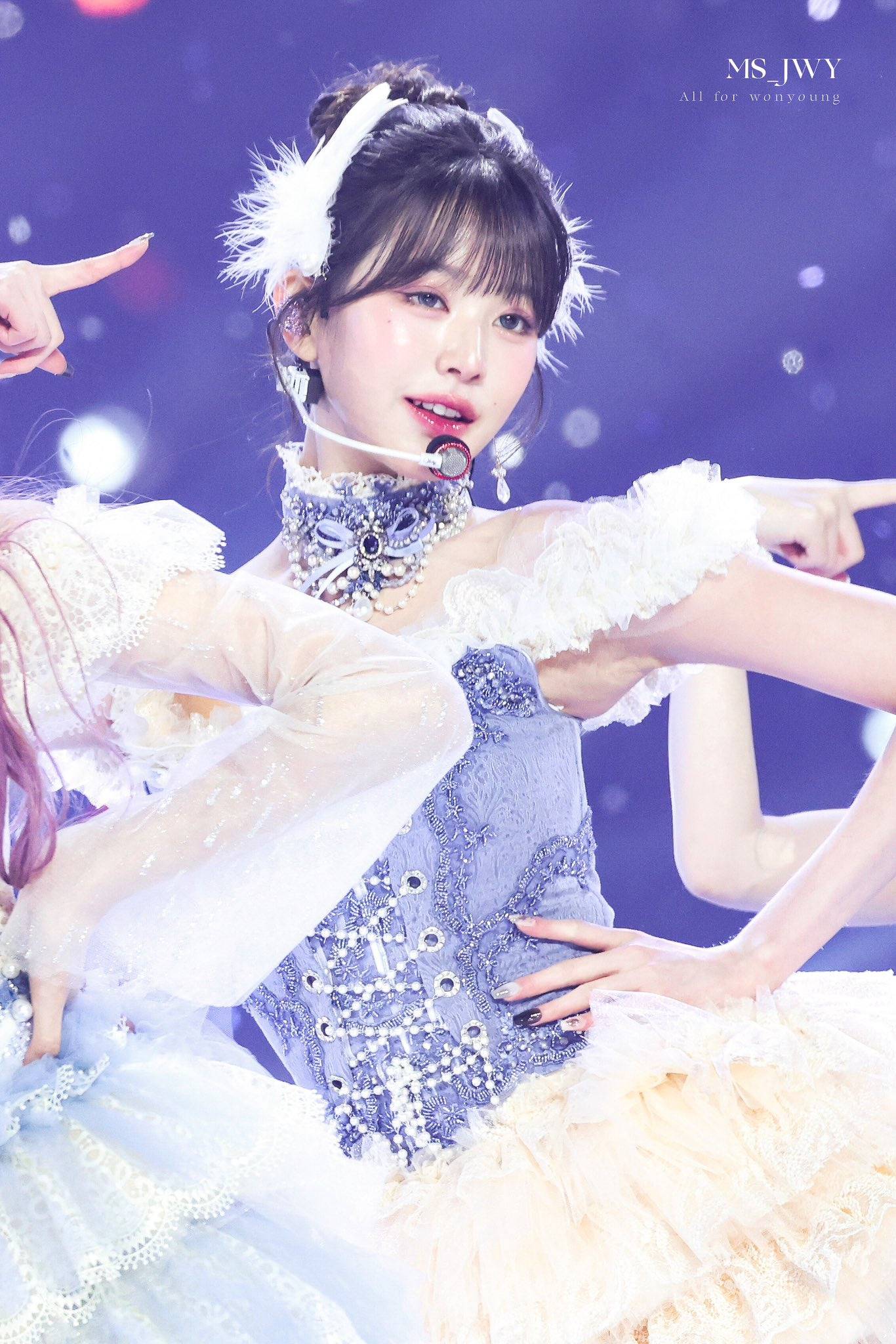 (스압)공주님 같은 최근 시상식 장원영.jpgif | 인스티즈