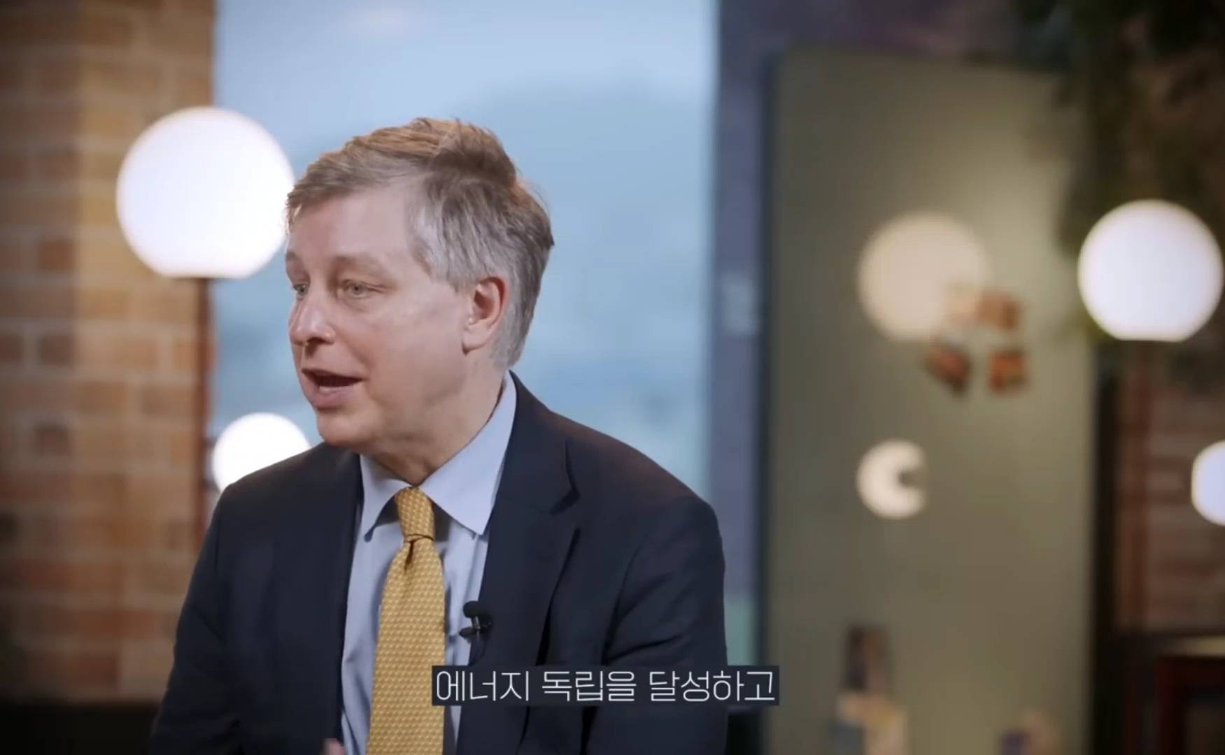 자유무역주의에서 발 빼고 있는 미국 | 인스티즈