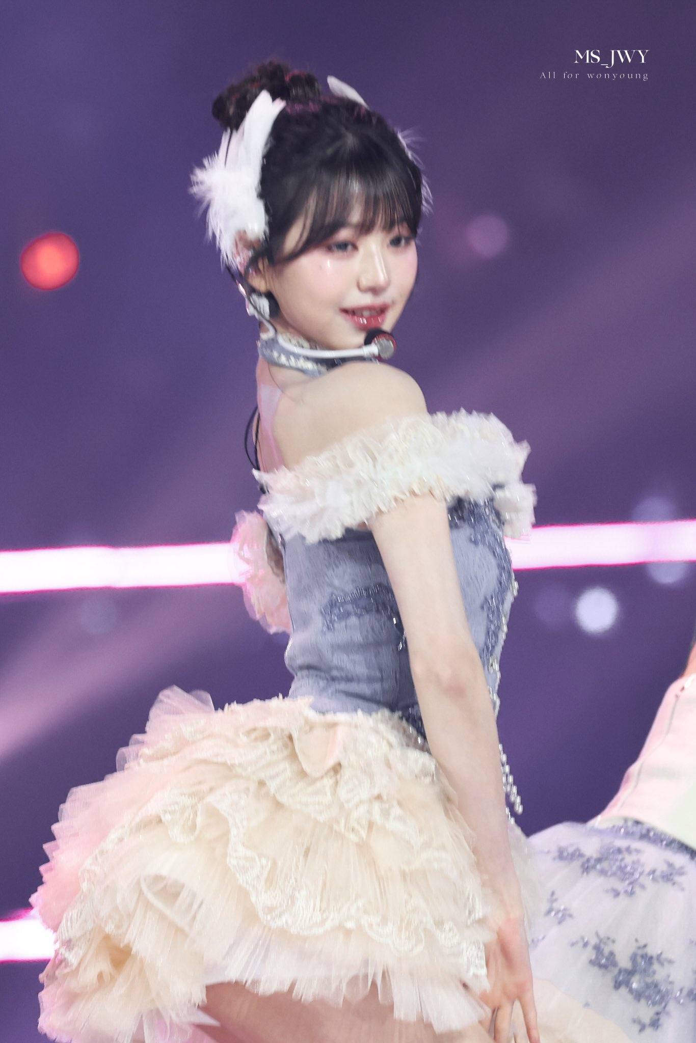(스압)공주님 같은 최근 시상식 장원영.jpgif | 인스티즈