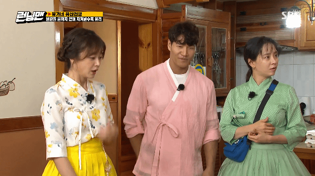 [런닝맨] 갑자기 입덧하는 상황극하는 전소민.GIF | 인스티즈